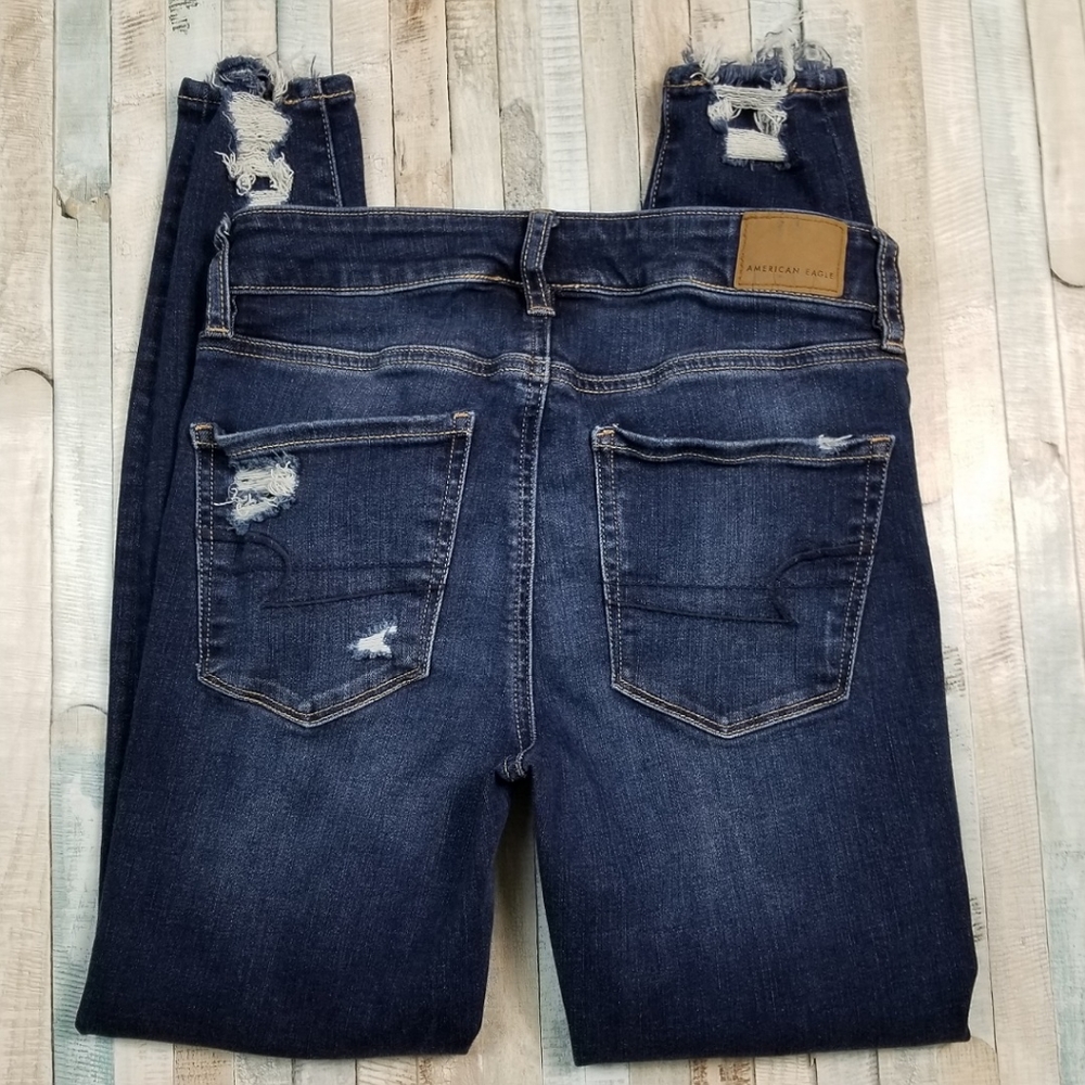 American Eagle Hi-Rise Jegging Crop Jeans - Picture 4 of 9